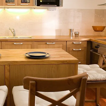 Abbesses Montmartre Apartment Paris Room photo